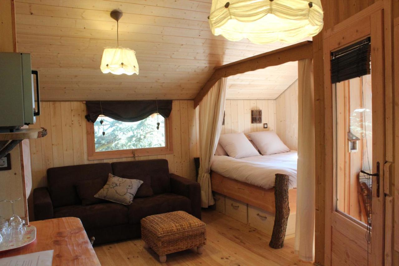 Bed & Breakfast Domaine Des Grands Cedres 3*